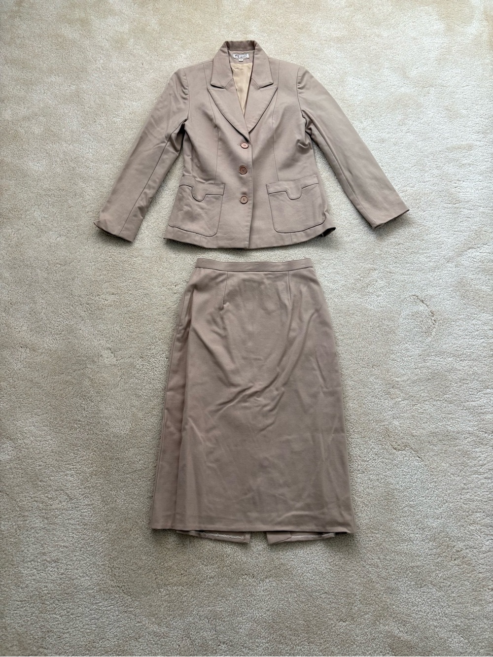 Vintage Japanese G. Pierre taupe blazer skirt set US sz XS academia workwear
